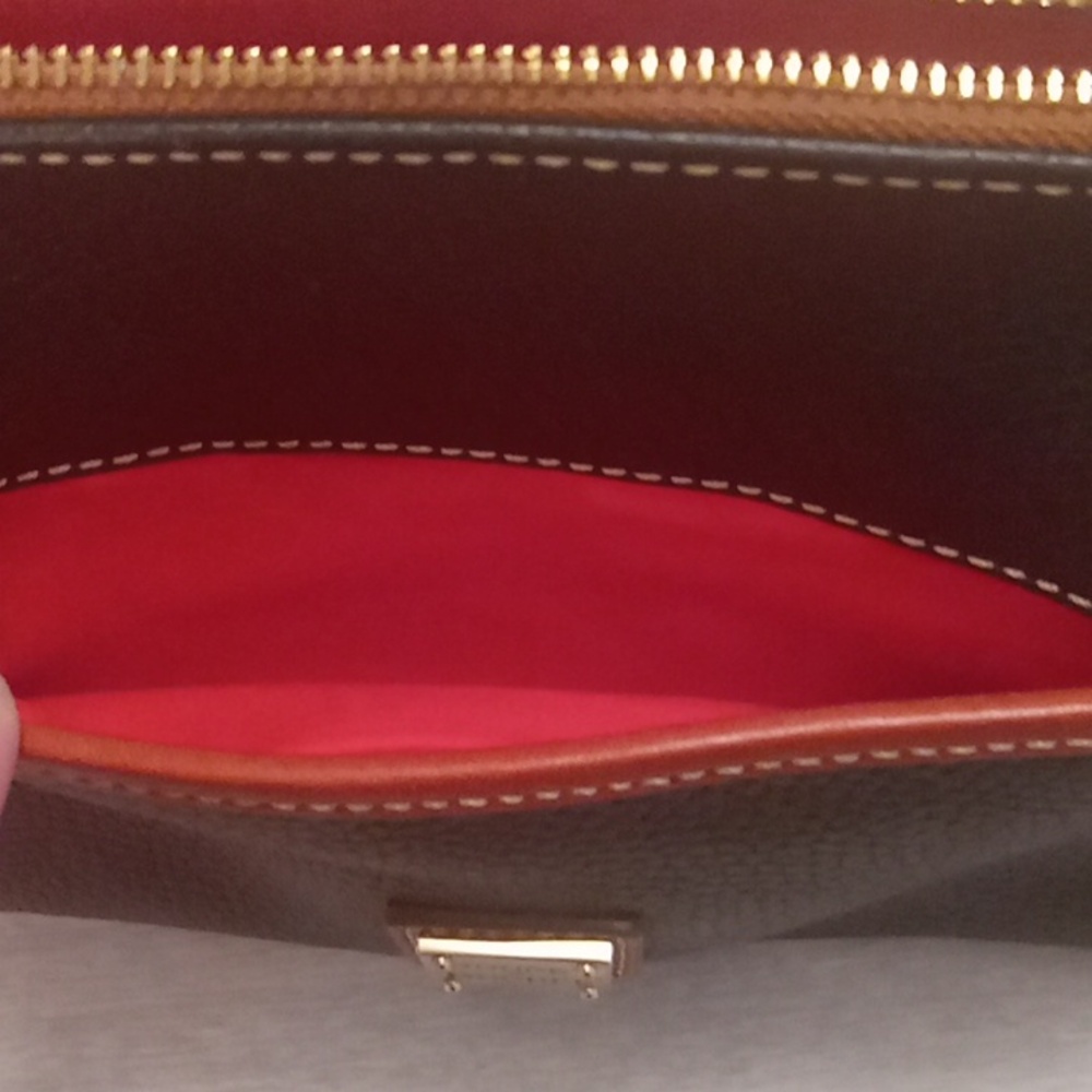 Dooney & Bourke black leather crossbody bag - Picture 3 of 12